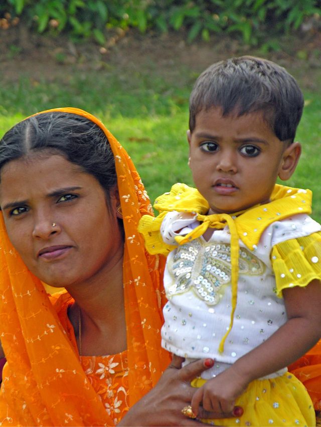 अब नहीं होगी बेटियों की शादी या उनकी पढाई की टेंशन, क्योकि मैच्योरिटी पर मिलेंगे 4.48 लाख रुपये