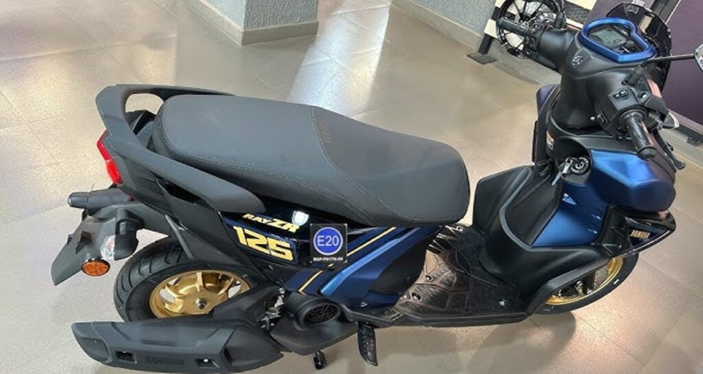 RayZR 125 Fi Hybrid Disc